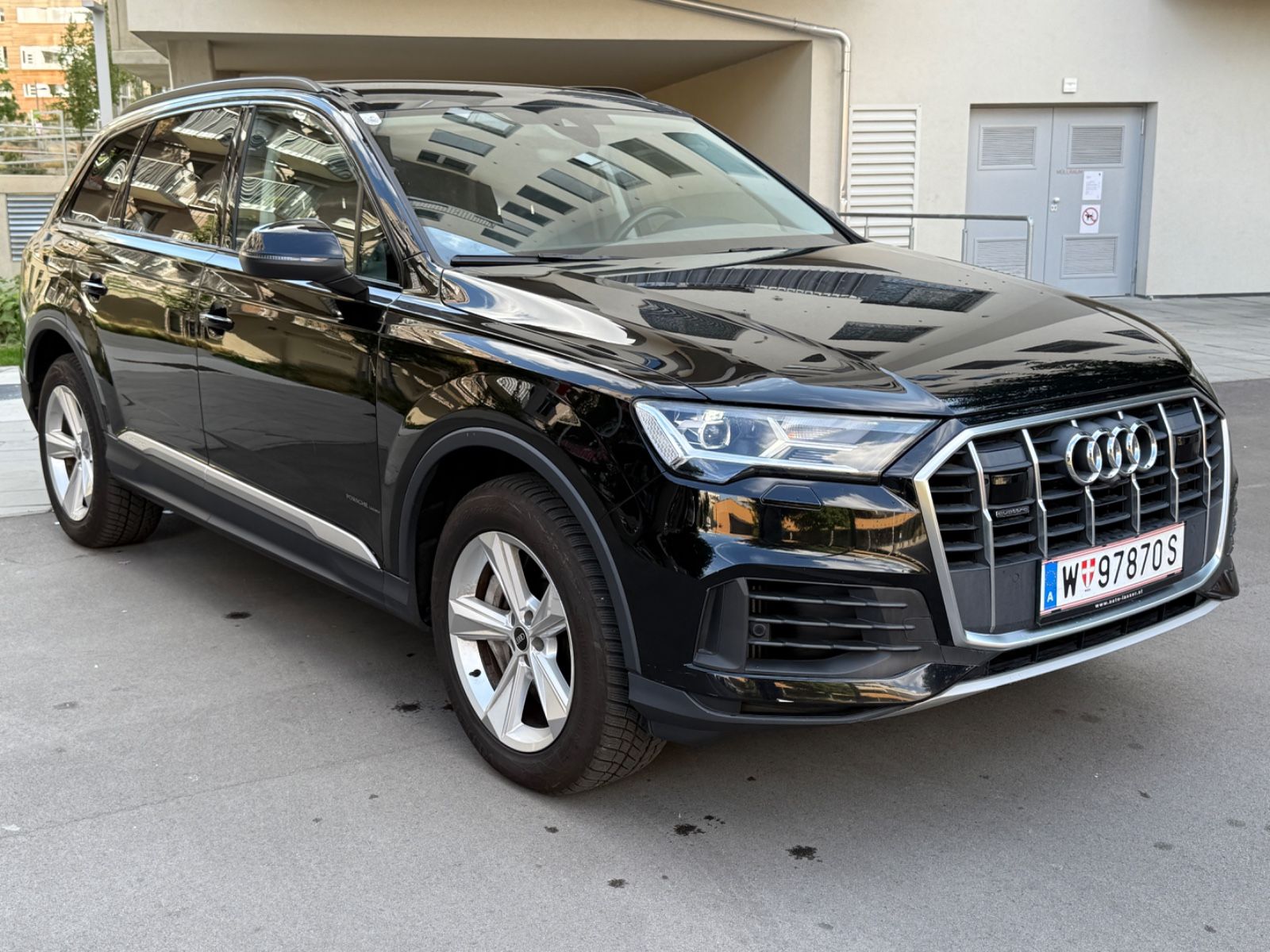 Audi Q7 55 TFSI e PHEV quattro 1 BESITZER imagem 3