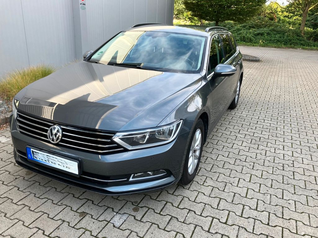 Image of Volkswagen Passat Variant