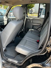 Bild 10 Jeep Cherokee 2.8 CRD Sport