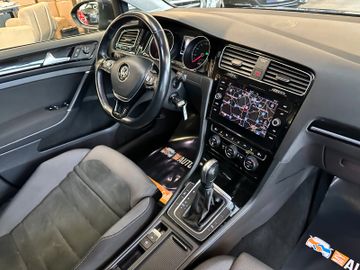 MYAUTOCENTER – Gebraucht- und Jahreswagen mit Werkstattservice in Pfaffenhofen Volkswagen Golf VII Variant Highline BMTStart-Stopp*Klima*