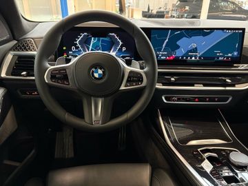 BMW X7 - 10