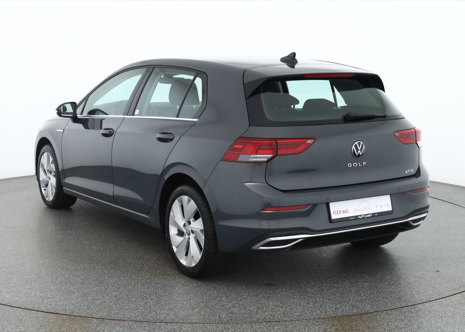 Volkswagen Golf VIII 1.5 eTSI DSG Style LED App-Connect ACC imagem 3