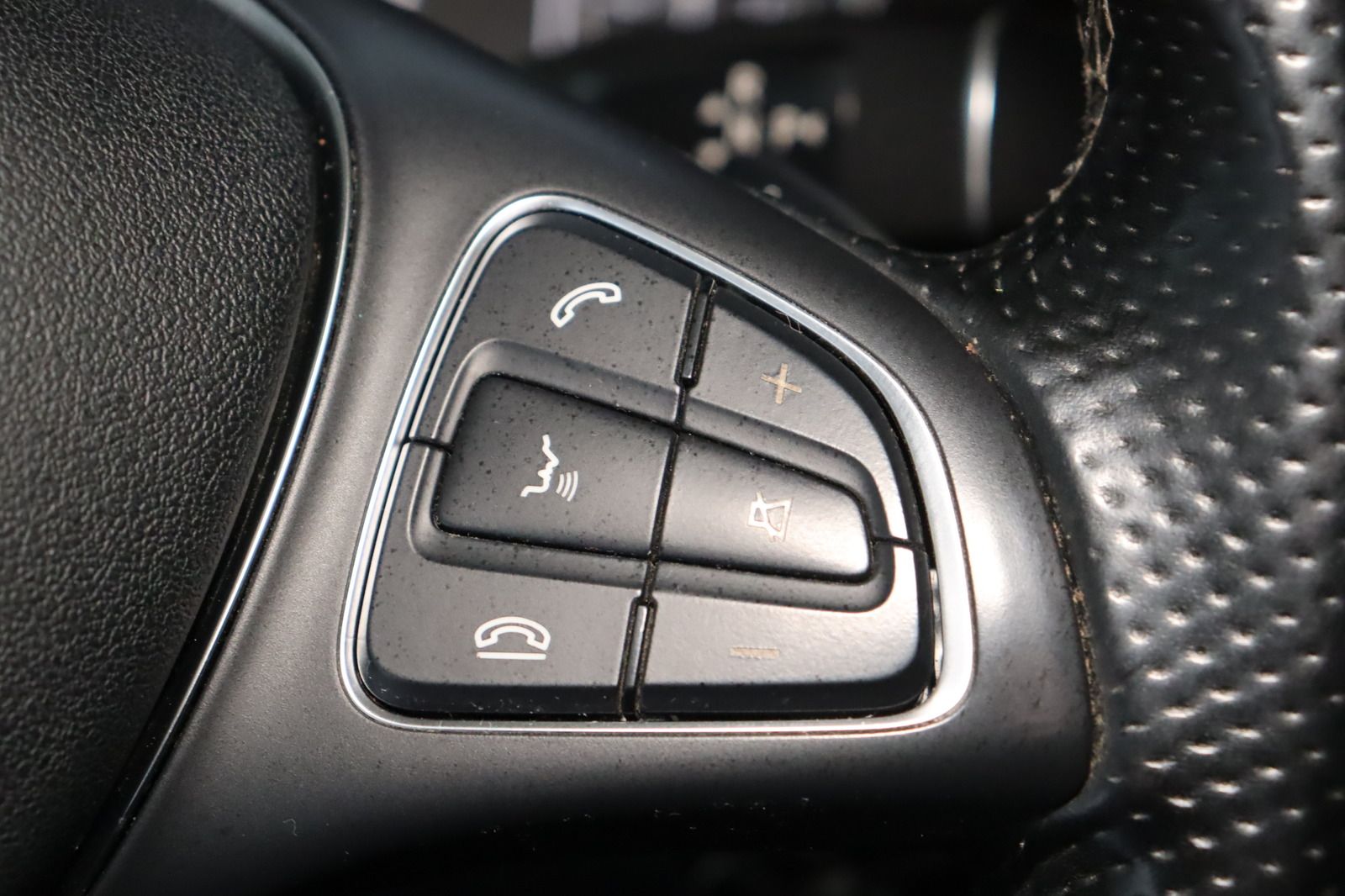 Fahrzeugabbildung Mercedes-Benz Vito Kasten 119 CDI 1. Hand LED Navi