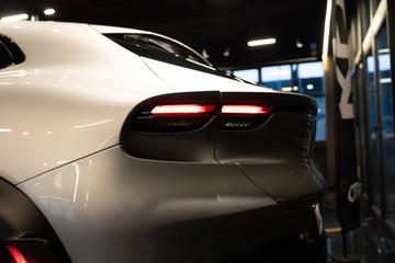 2023 Ferrari PUROSANGUE — миниатюра 11