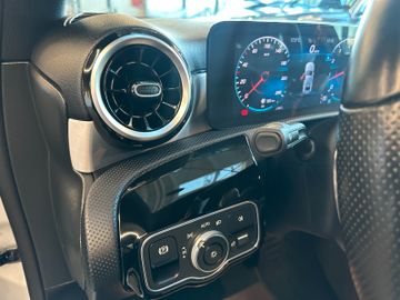 Mercedes-Benz A 250 A Limousine *AMG-LINE*NAVI*LED*KAM*