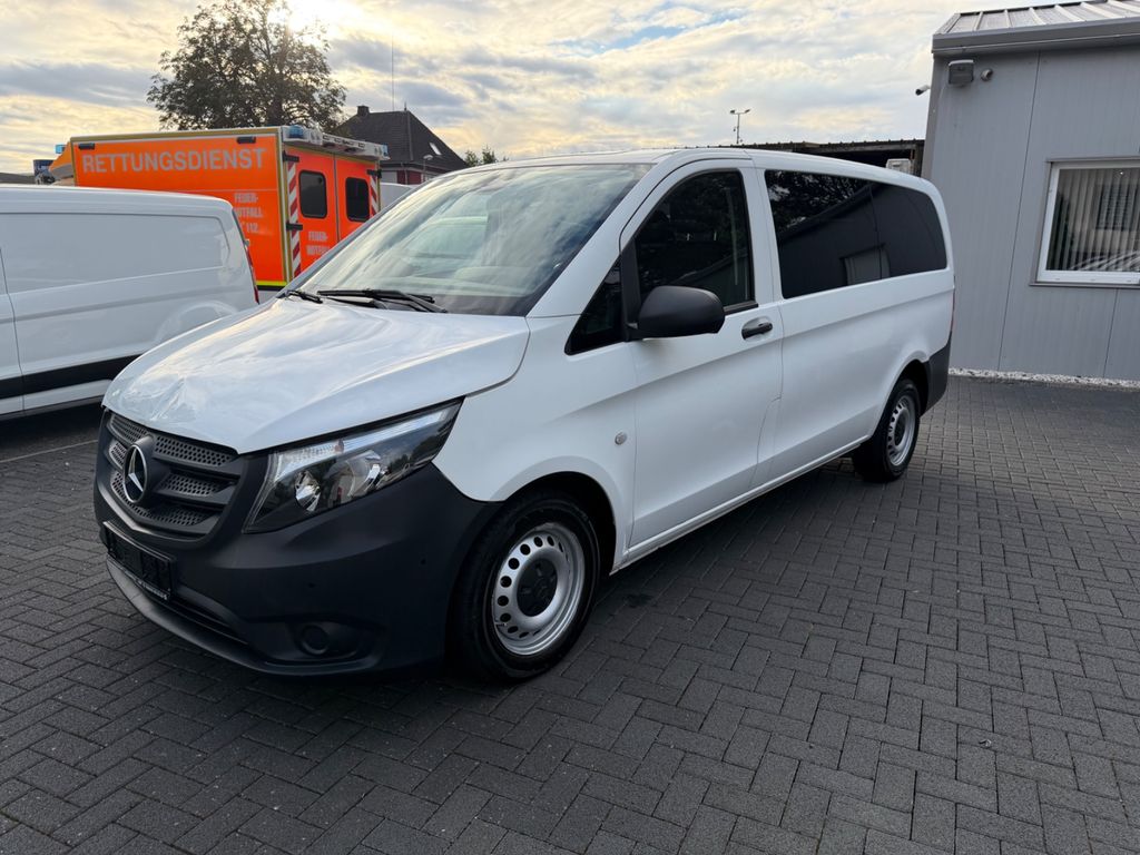 Image of Mercedes-Benz Vito