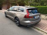 Volvo V60 T6 AWD Geartronic Inscription B&W AHK - Volvo V60