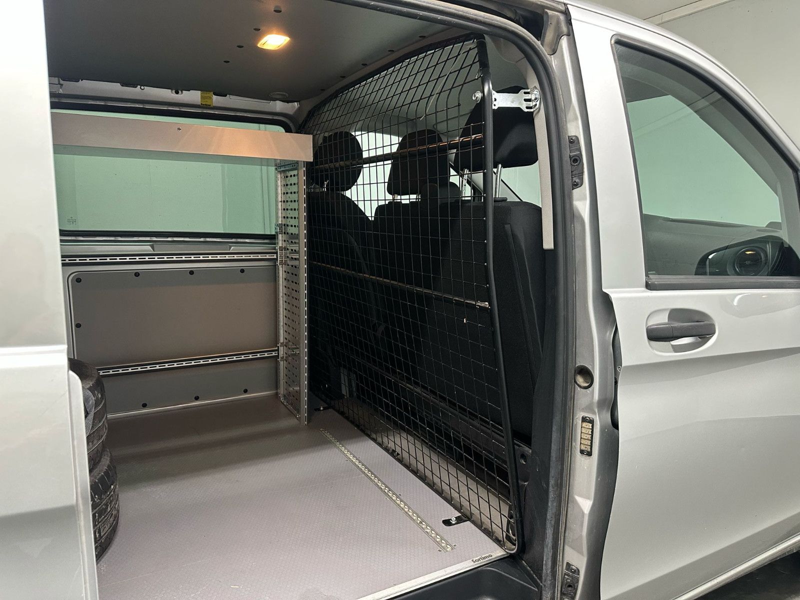 Fahrzeugabbildung Mercedes-Benz Vito 116 CDI 4Matic MIXTO *LANG*NAVI*SORTIMO*AHK