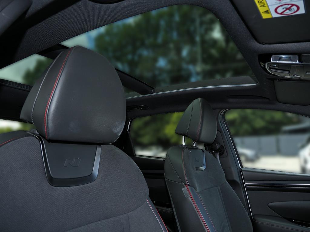 Hyundai TUCSON 1.6 T-GDI N LINE 4WD PANO NAVI KAMERA, миниатюра 12