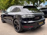 Porsche Macan GTS*Luftfahrwerk*PANO*360°*SportChrono* - mit Benzin-Antrieb: Schwarz, Isofix, Geländewagen