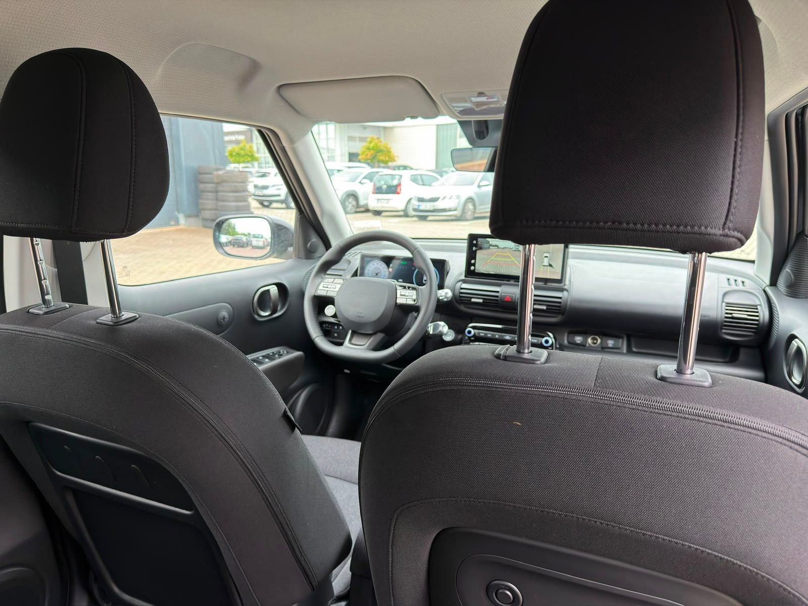 Fahrzeugabbildung Hyundai INSTER Trend 85kW *RW370KM*Totwinkel*ACC*360°