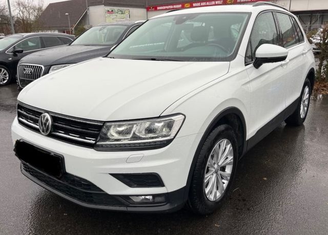 Volkswagen Tiguan Trendline  4Motion /LED-XENON/AUTOMATIK*