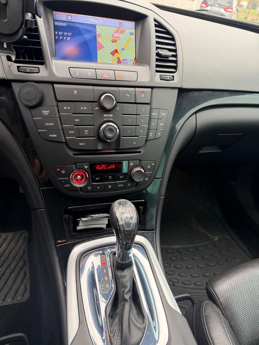 Opel Insignia 2013 — photo 12