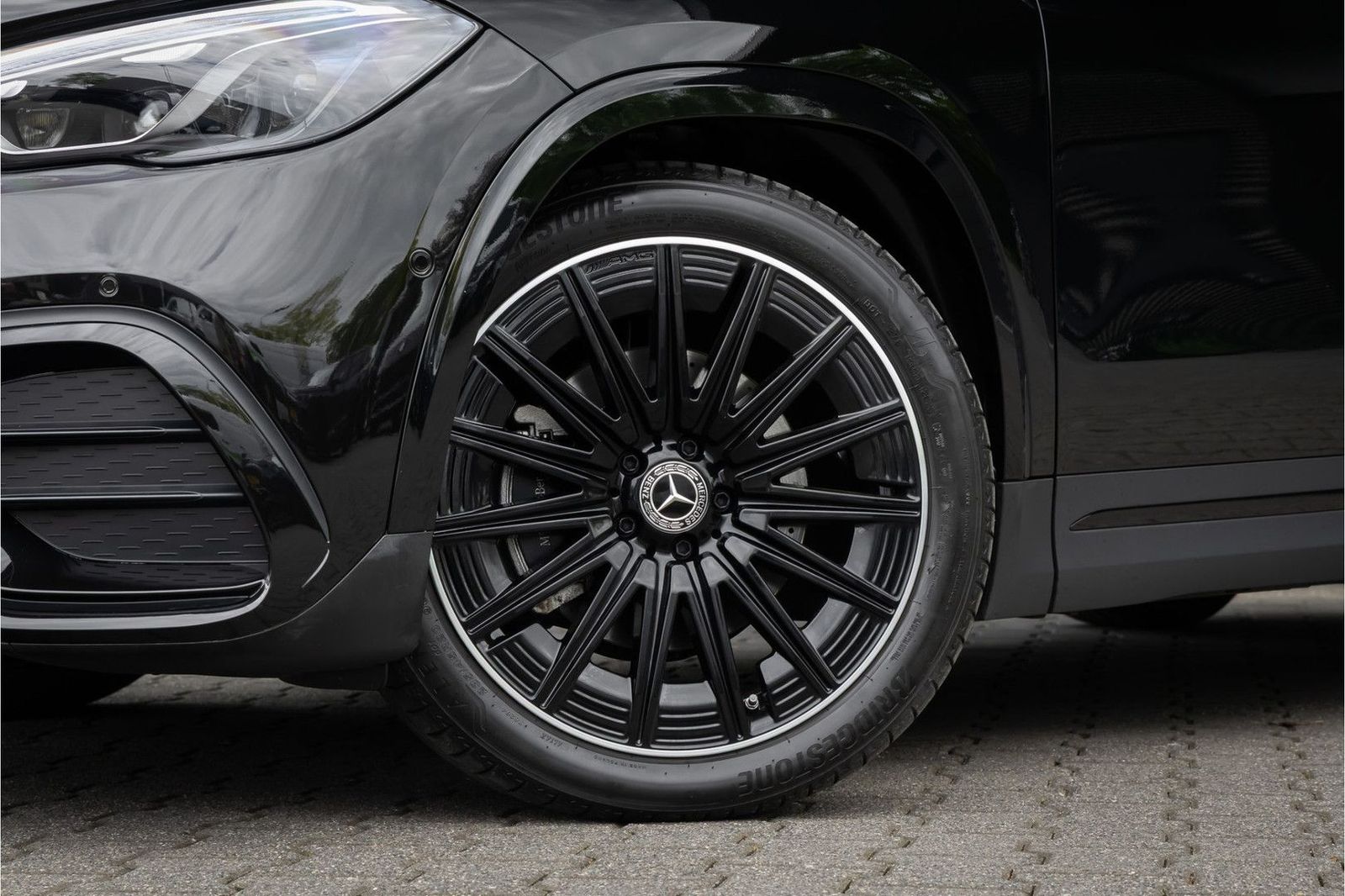 Mercedes-Benz GLA 200 d AMG Line 20 inch - Pano - Camera imagem 3