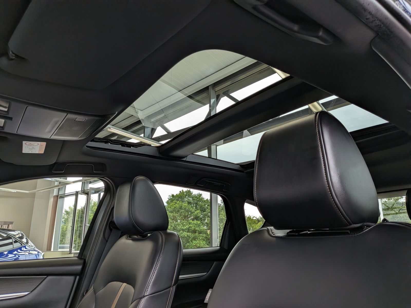 Fahrzeugabbildung Mazda CX-60 e-SKYACTIV-D254 HOMURA+ AWD Pano HUD Bose