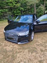 Audi A1 1.4 TFSI Sportback (125 PS) - wenig Kilometer - Audi A1: Ps