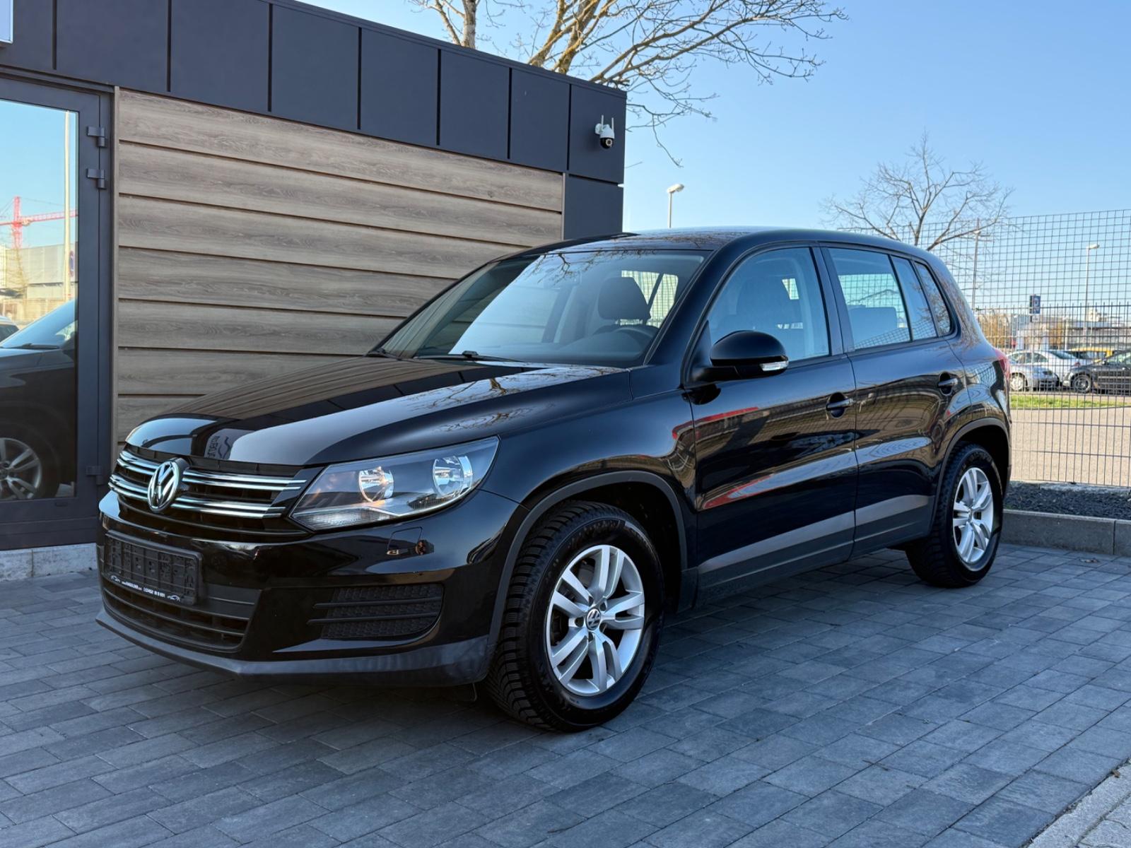 Volkswagen Tiguan Trend & Fun BMT*AHK*NAVI*SITZH*