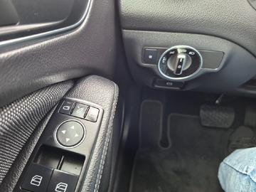 2014 Mercedes-BENZ GLA 缩略图 17