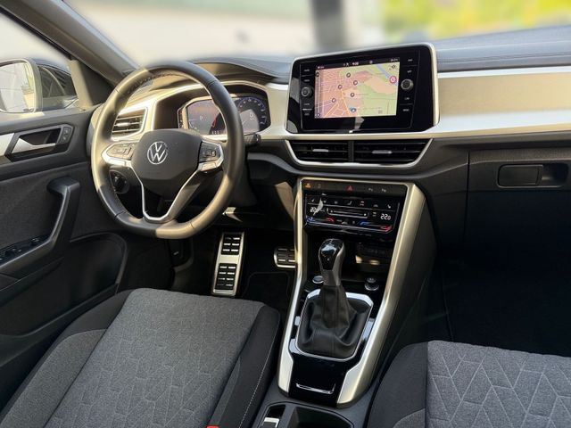 T-Roc 1.5 TSI DSG MOVE MATRIX LED+KAMERA+ACC+STH