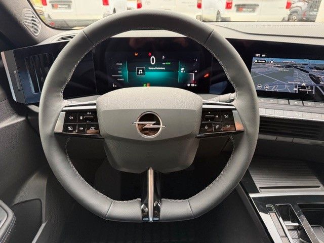 Fahrzeugabbildung Opel Astra ST Electric GS 156PS Matrix/Panorama!