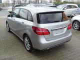 Mercedes-Benz B 220 d DCT Style / 1. Besitz / Panorama / RK - Mercedes-Benz B 220 mit Diesel-Antrieb