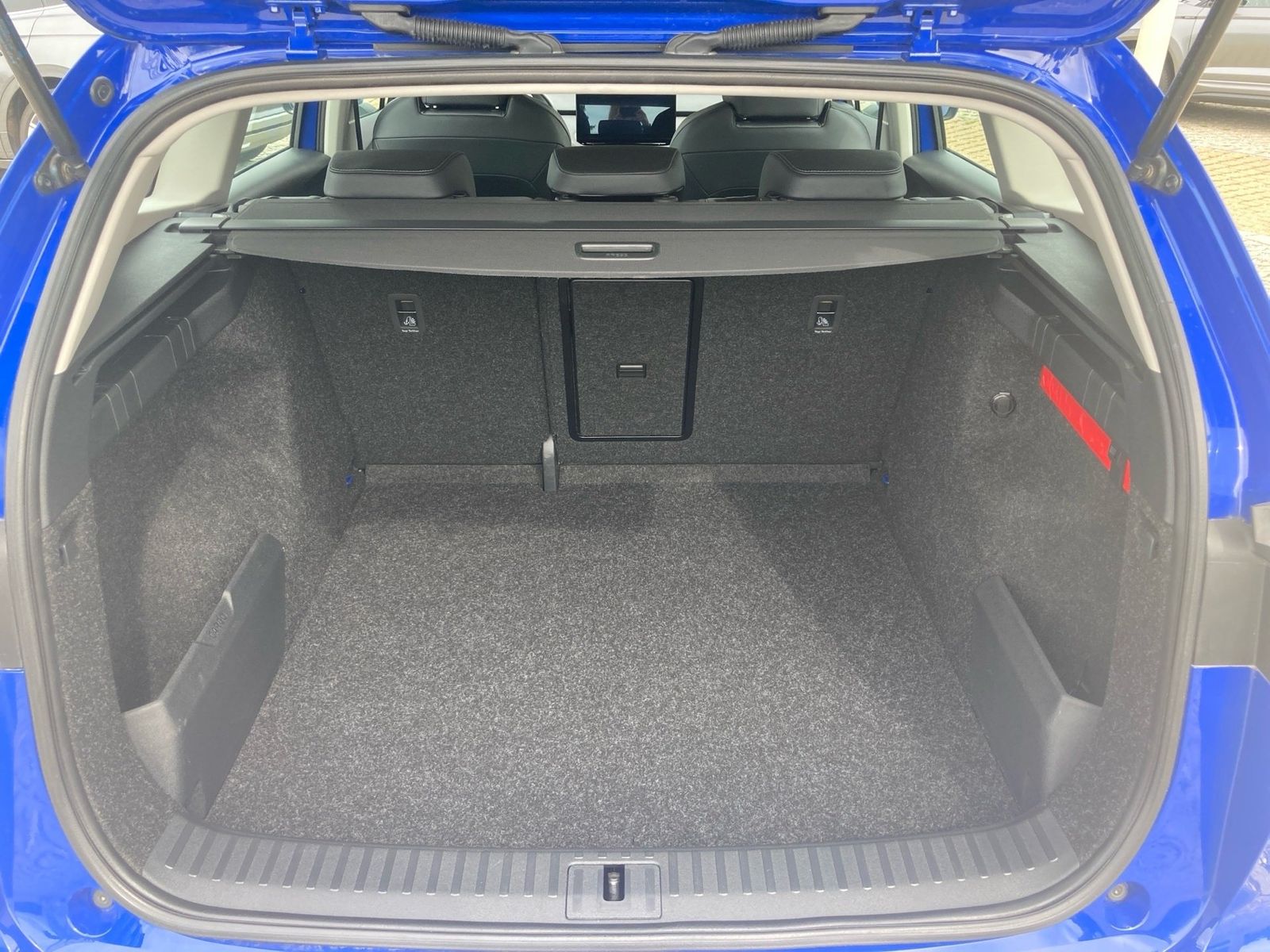 Skoda Enyaq - Bild 8