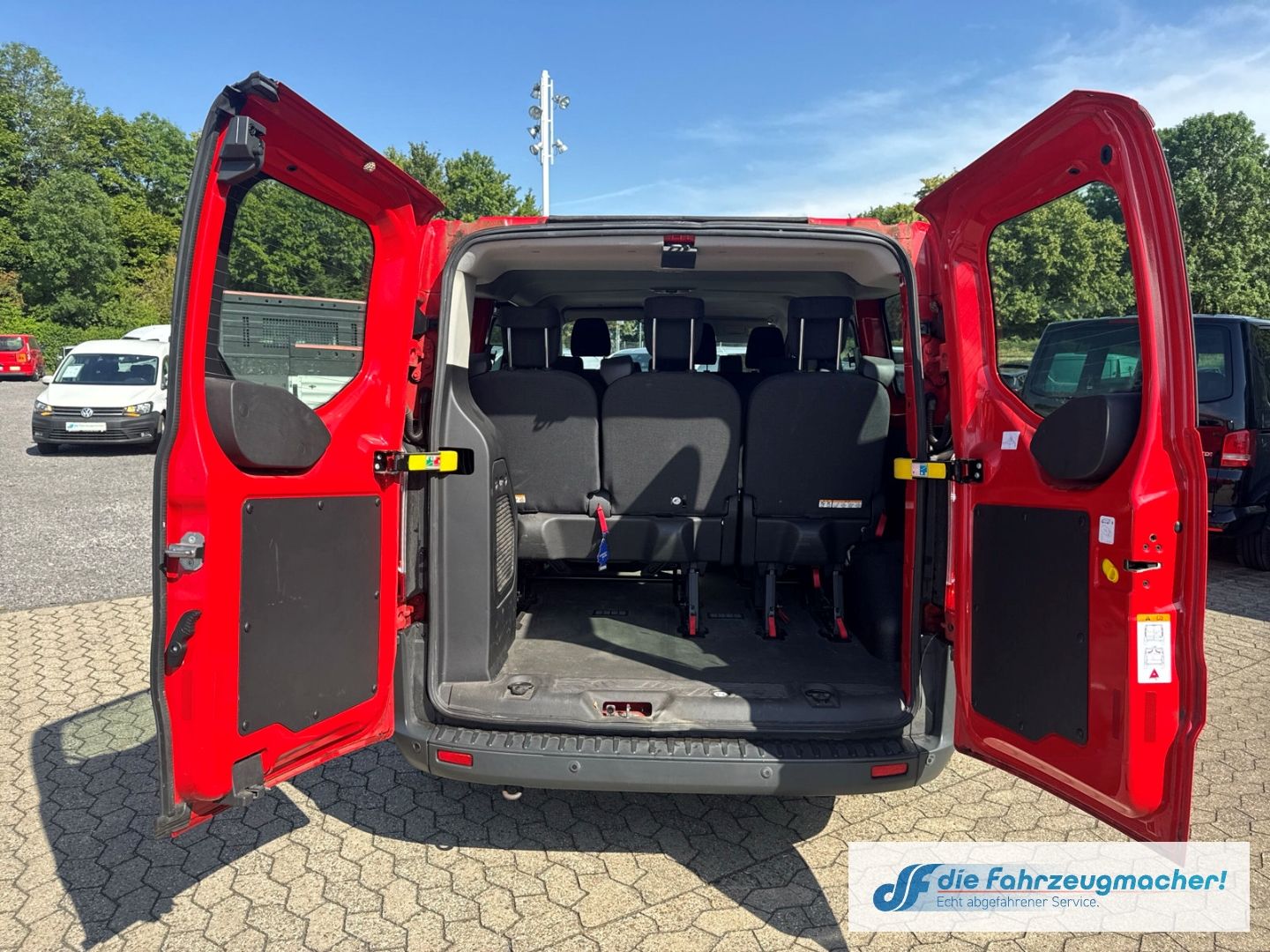 Fahrzeugabbildung Ford Transit Custom Tourneo 300 L1 EXPORT *2041