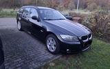 BMW 320i Touring - - BMW 320 aus 2010: Kombi