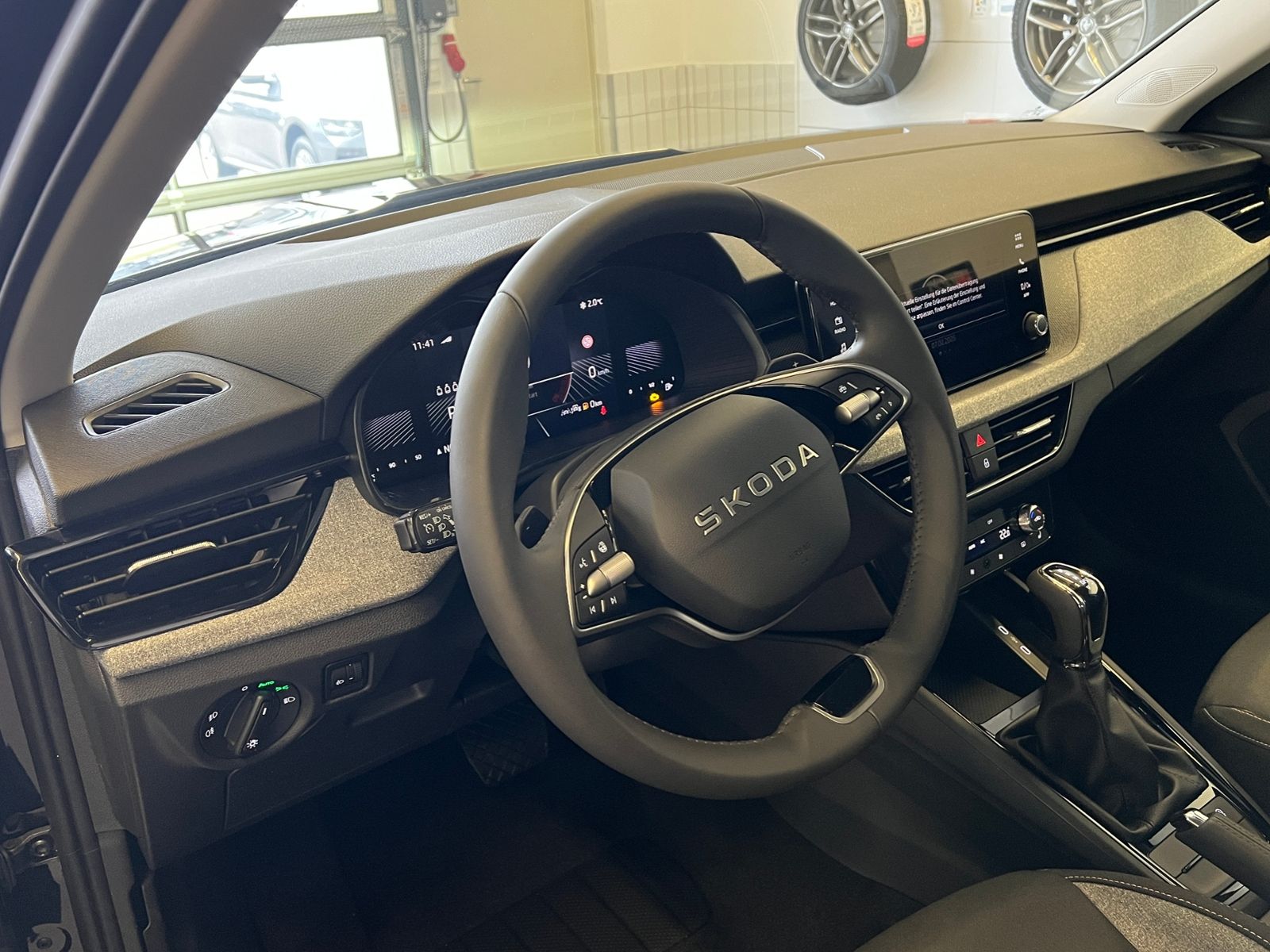 Fahrzeugabbildung SKODA Kamiq Selection 1.0 TSI DSG *AHK, LED, Komfortpa
