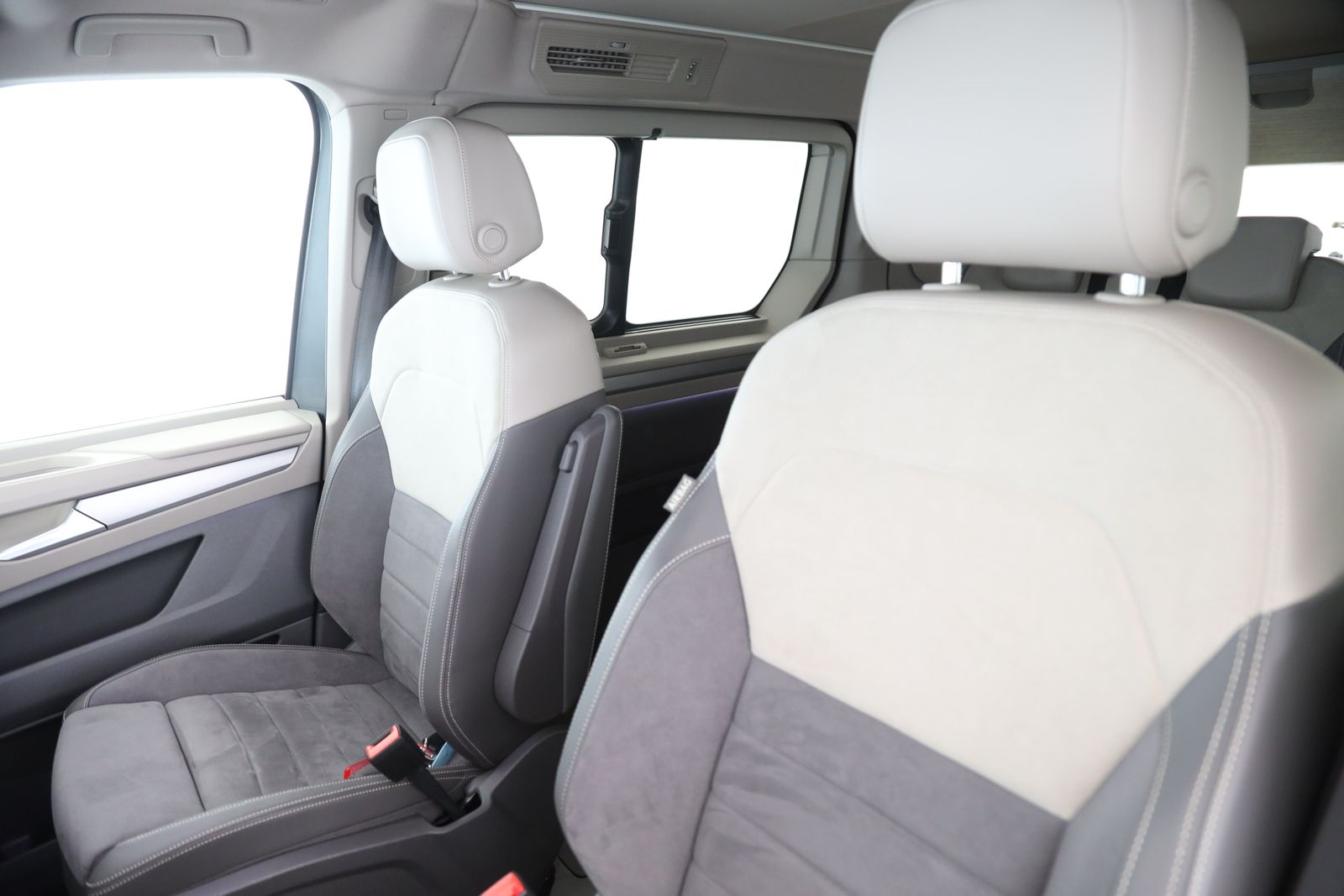 Volkswagen T7 California - Bild 12