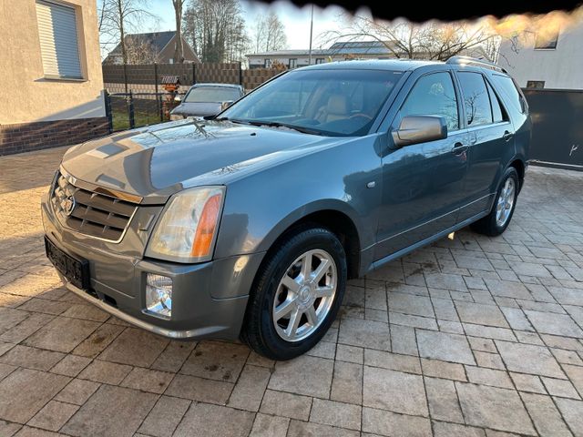 Cadillac SRX 3.6 V6 AWD+Leder+Navi+Xenon+7 Sitze+