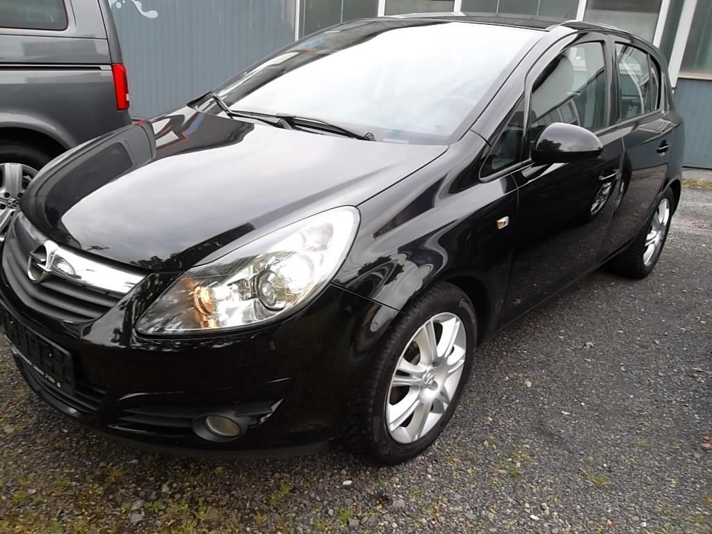 Opel Corsa D Innovation 1.2 80PS,Klimaaut.FlexFix,Alu