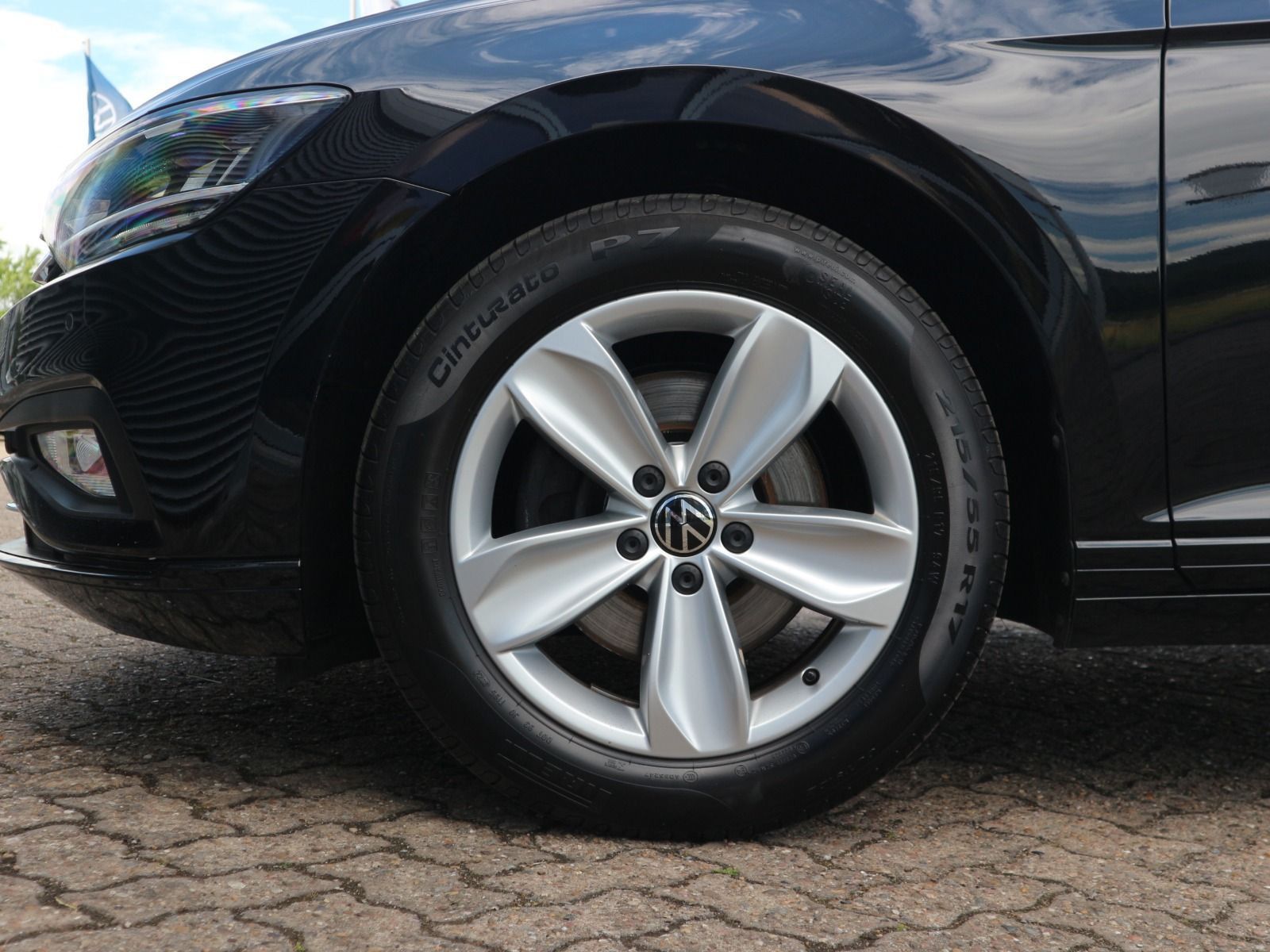 Volkswagen Passat Variant - Bild 17