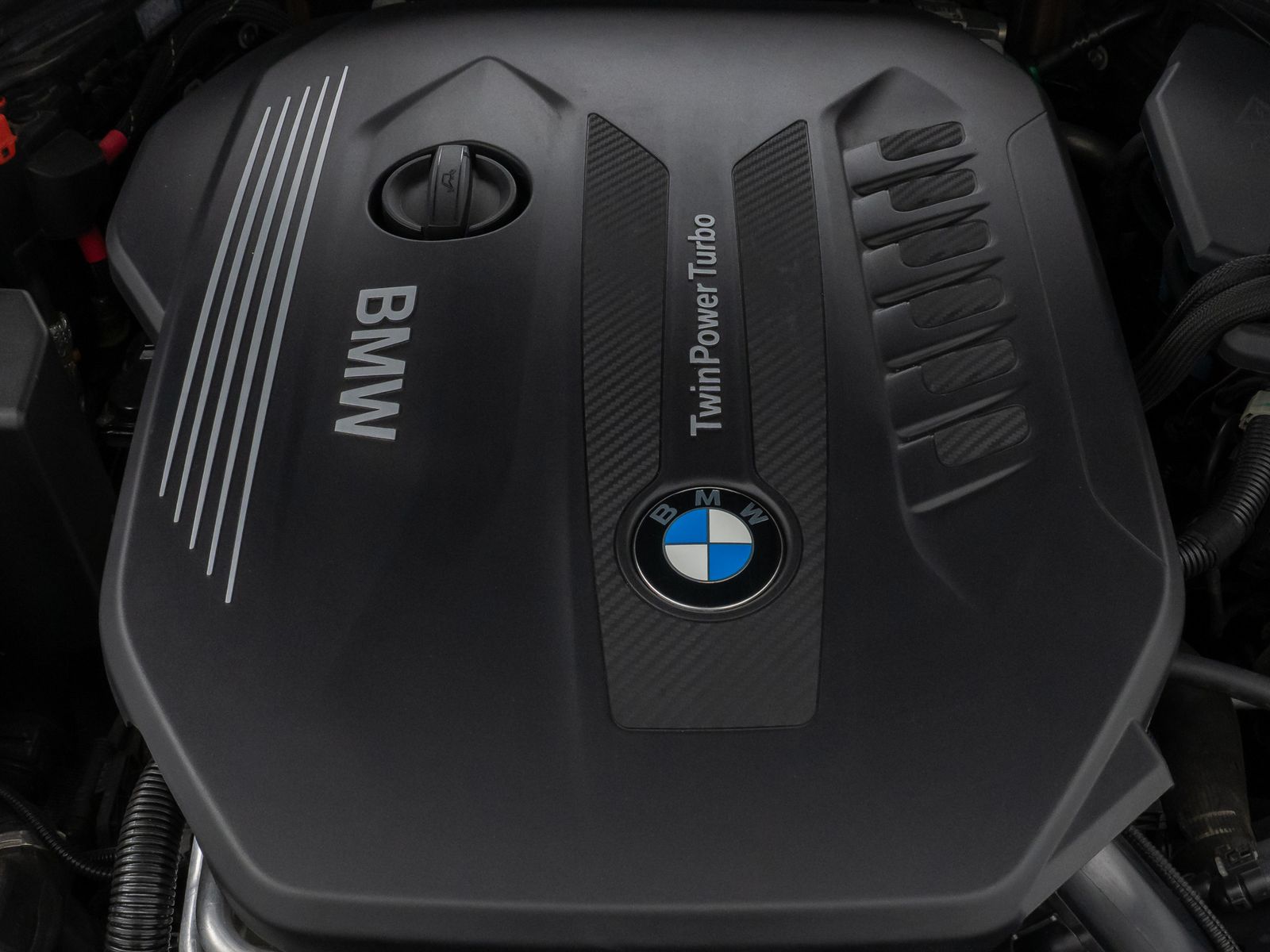 Fahrzeugabbildung BMW 530d xD SportLine Kamera Panorama HUD H/K Stndhz