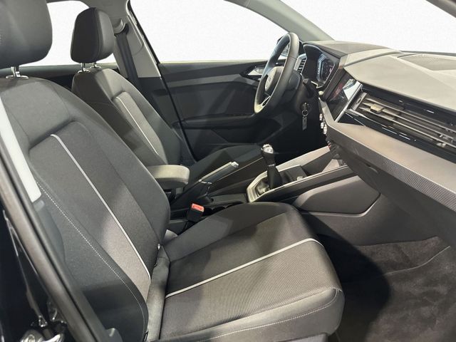 A1 Sportback 30 TFSI ADVANCED SMARTPHONE INTERFA