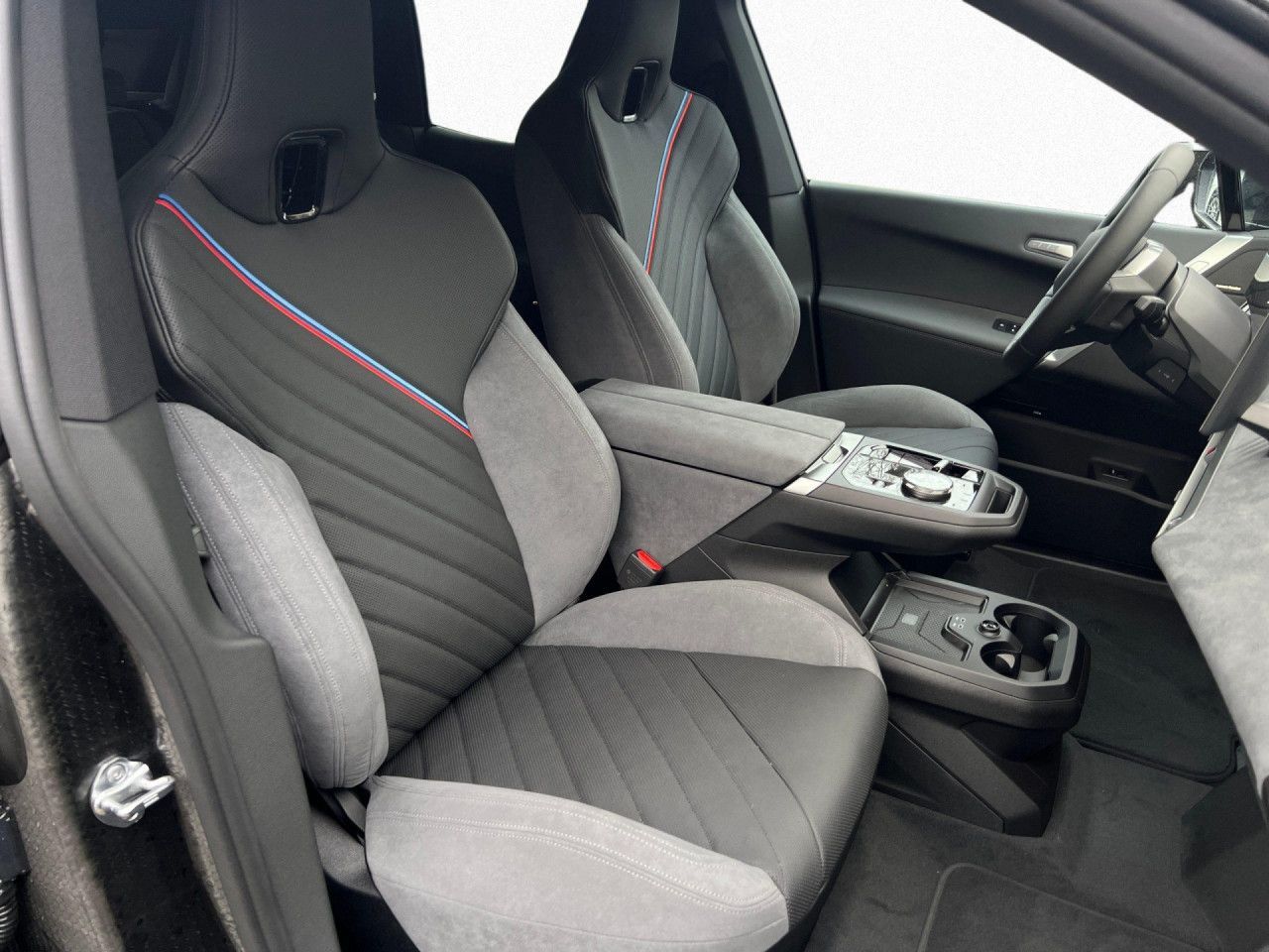 BMW iX - Bild 12