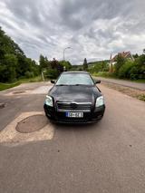 Toyota Avensis Executive 2,2-l-D-CAT Executive - Toyota Avensis aus 2005 mit Diesel-Antrieb