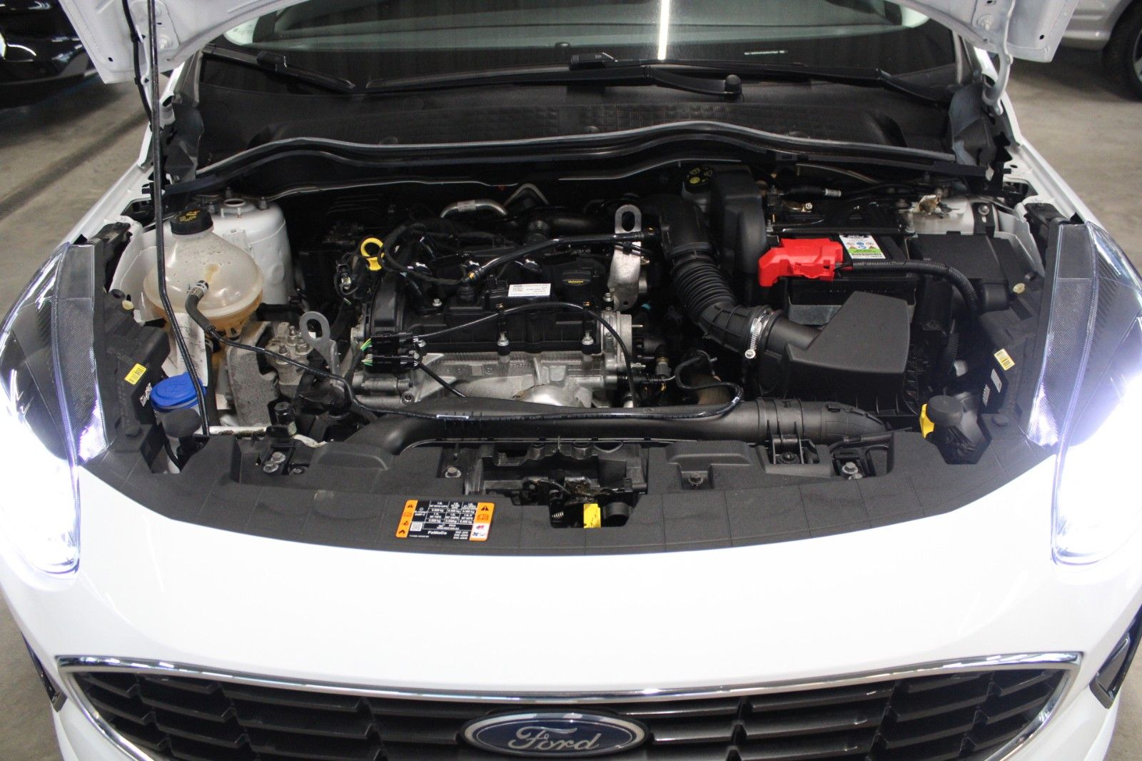 Fahrzeugabbildung Ford Fiesta Trend KLIMA LED WinterPaket PDC 1.Hand