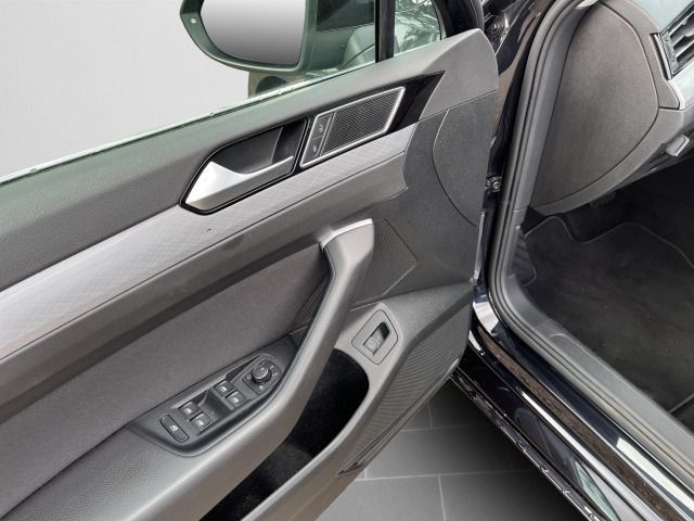 Volkswagen Passat Variant - Bild 13