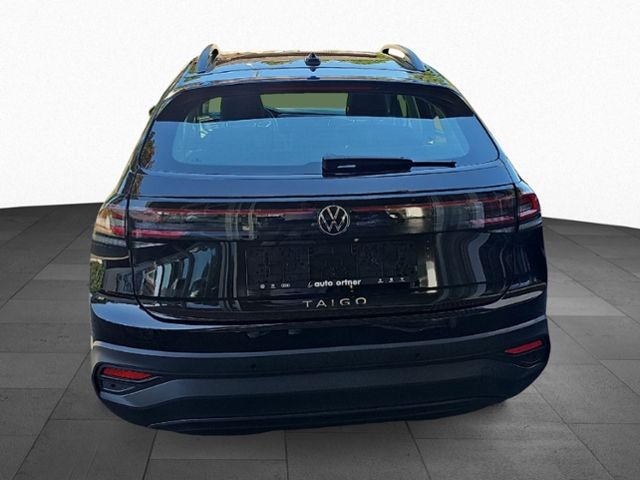Fahrzeugabbildung Volkswagen Taigo 1.5 TSI LIFE AHK SHZ LED ASG KEYLESS KLIMA