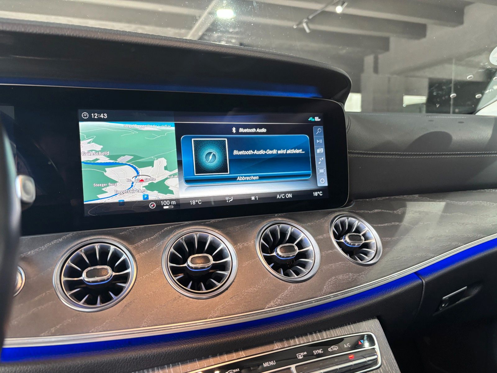 Fahrzeugabbildung Mercedes-Benz CLS 350d *Widescreen*Burmester*Memory*S-Dach*