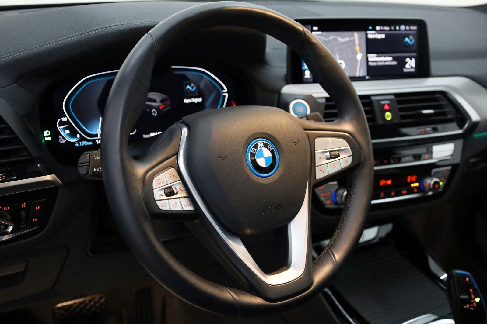 Fahrzeugabbildung BMW iX3 Impressive,Leder,Navi,360Kam,HeadUp,Panorama