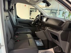 TOYOTA Proace Verso 3 Sitzer L1 LEDER NAVI CAM AHK PDC