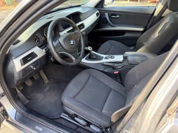 BMW 320 - 9