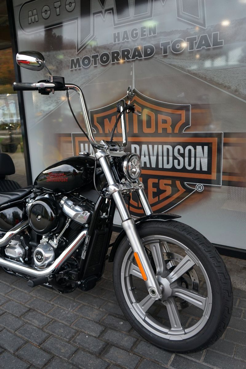 Fahrzeugabbildung Harley-Davidson Softail Standard FXST Jekill & Hyde, Ape Lenker