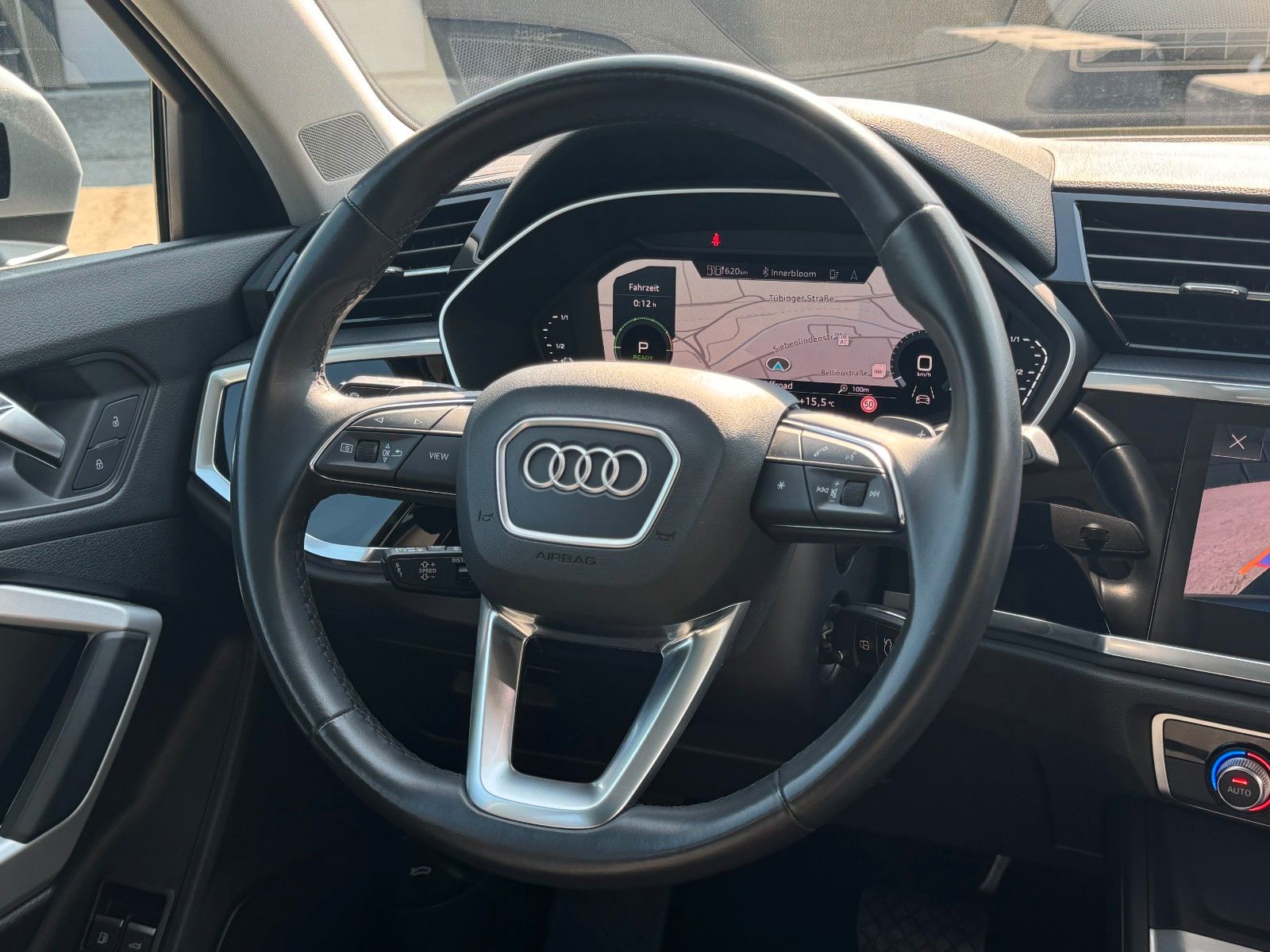 Fahrzeugabbildung Audi Q3 45 TFSI e S tronic Sonos Virtual Pano CAM ACC