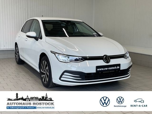 Golf VIII Life 1.0 eTSI DSG NAVI ACC SHZ