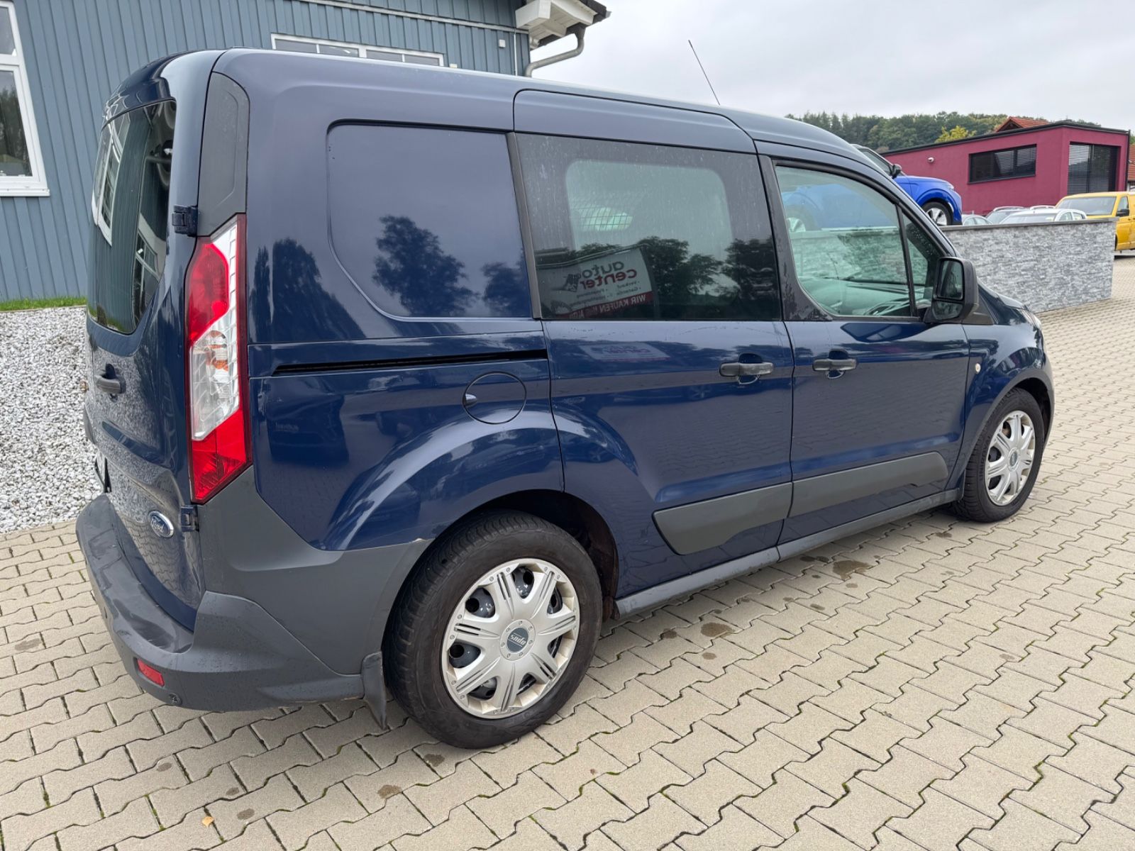 Fahrzeugabbildung Ford Transit Connect°Ausbau°1.Hand°PDC°