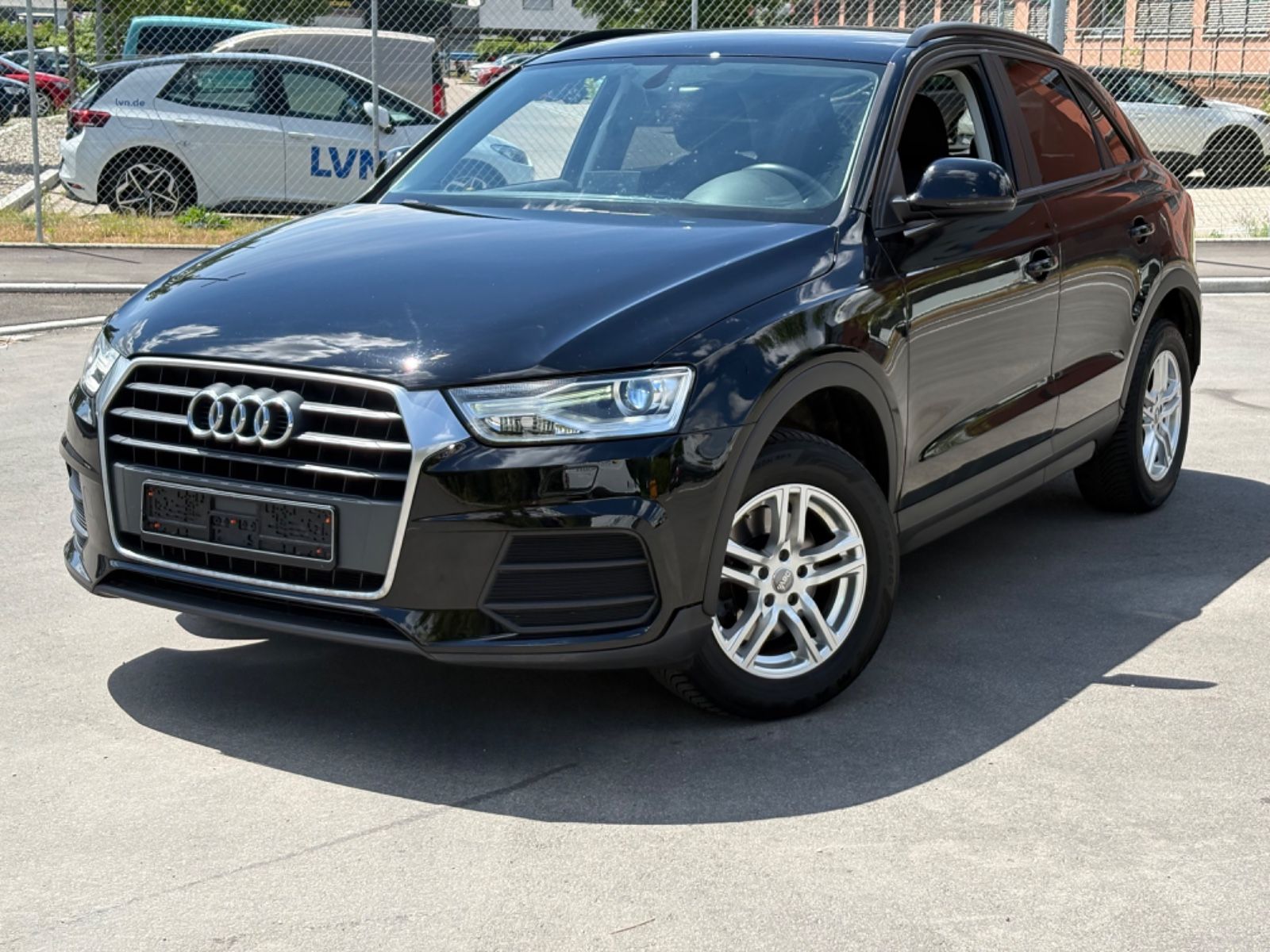 AUDI Q3 +XENON+EURO6+KLIMA+ALU+TÜV+NAVI