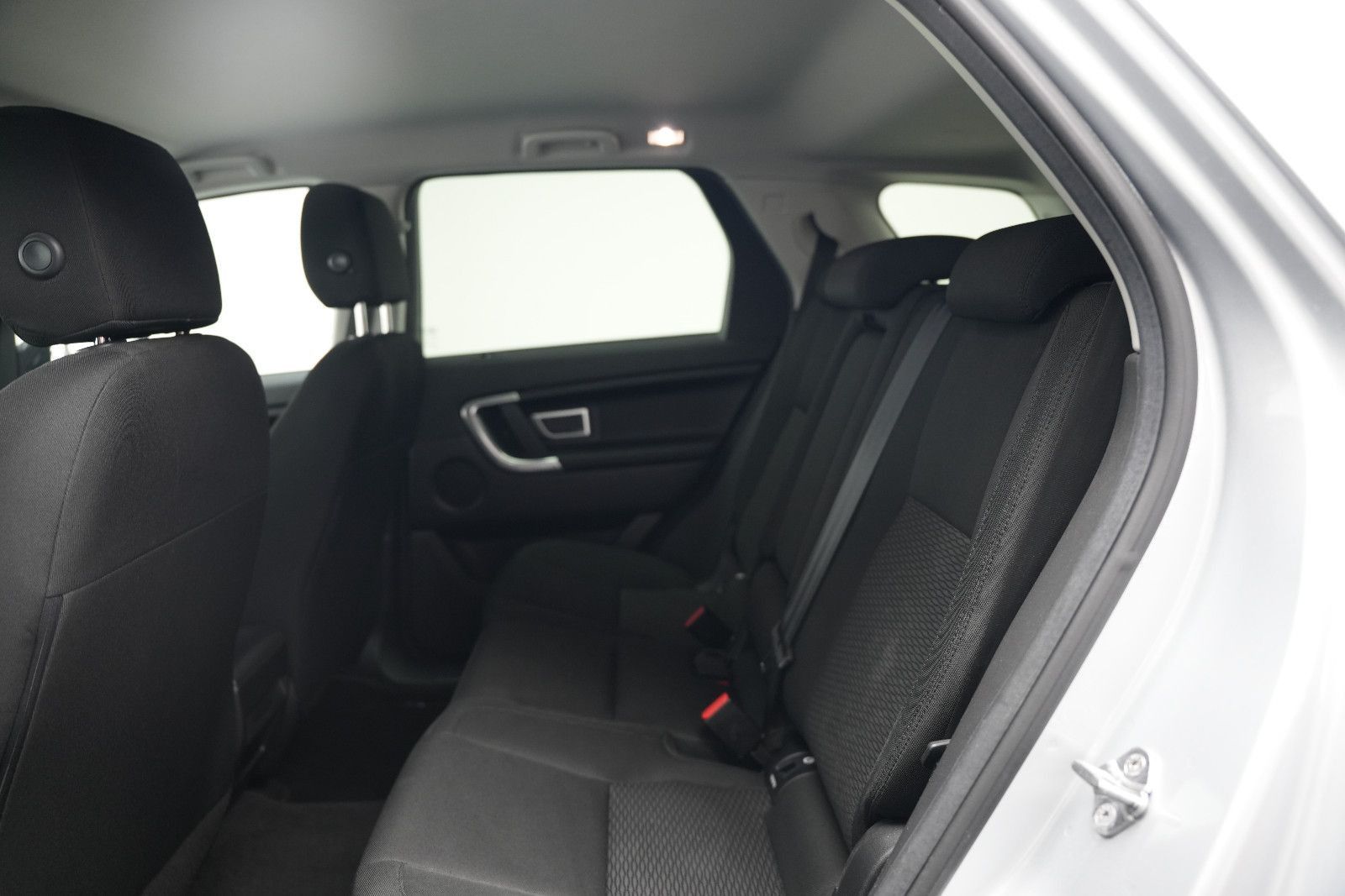 Fahrzeugabbildung Land Rover Discovery Sport SE AWD *Kamera*Navi*SHZ